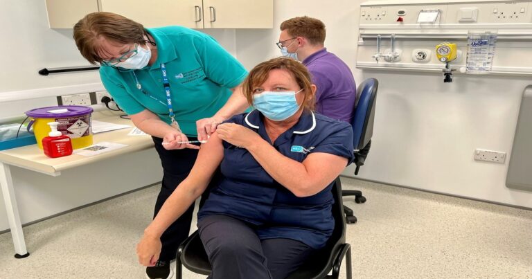 NHS rejects mass vaccination!