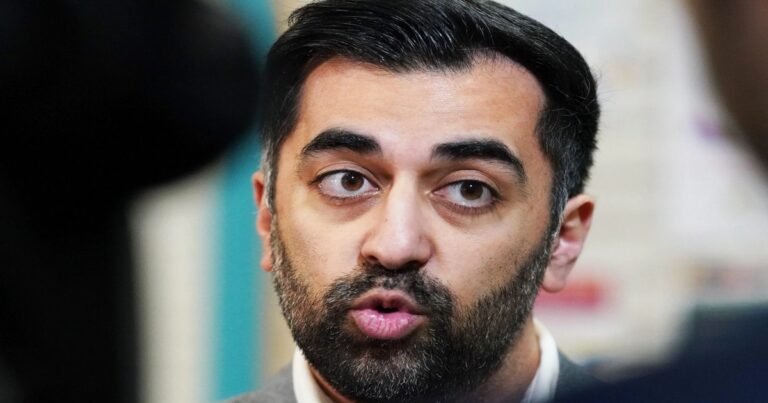 Not a ”Genuine” trans woman, claims Humza!