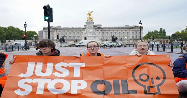 “Just Stop Oil” is the Government Gas Lighting you!