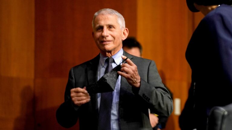 Fauci ‘fesses up – Jabs cause myocarditis.