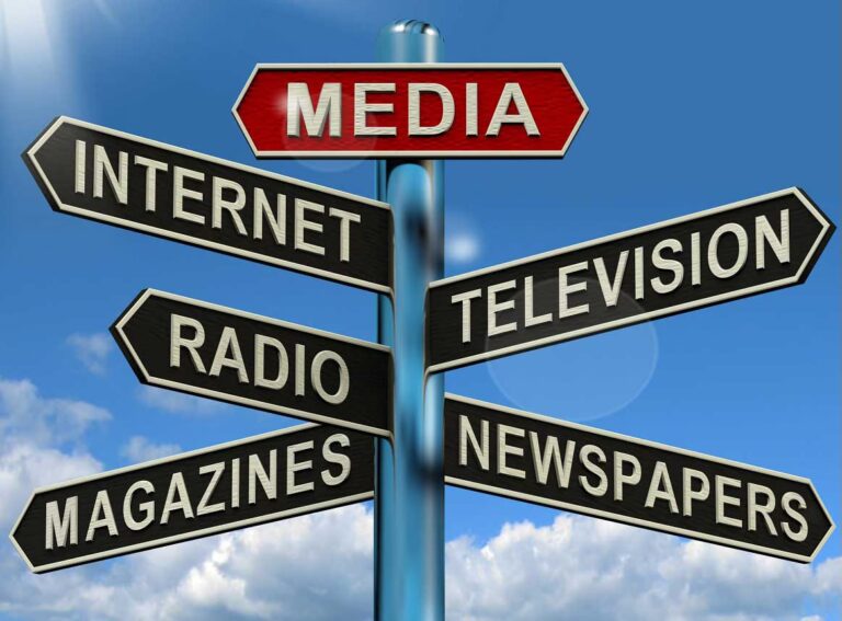 Mainstream media zaps your Mojo!