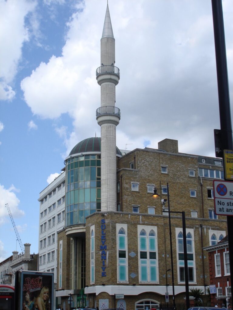Islam spreading and winning in the UK.