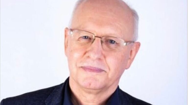 The sun always shine on Ukrainian officials