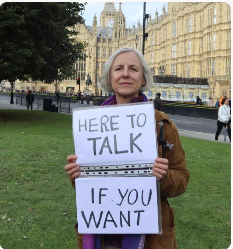 UK outlaws silent protest